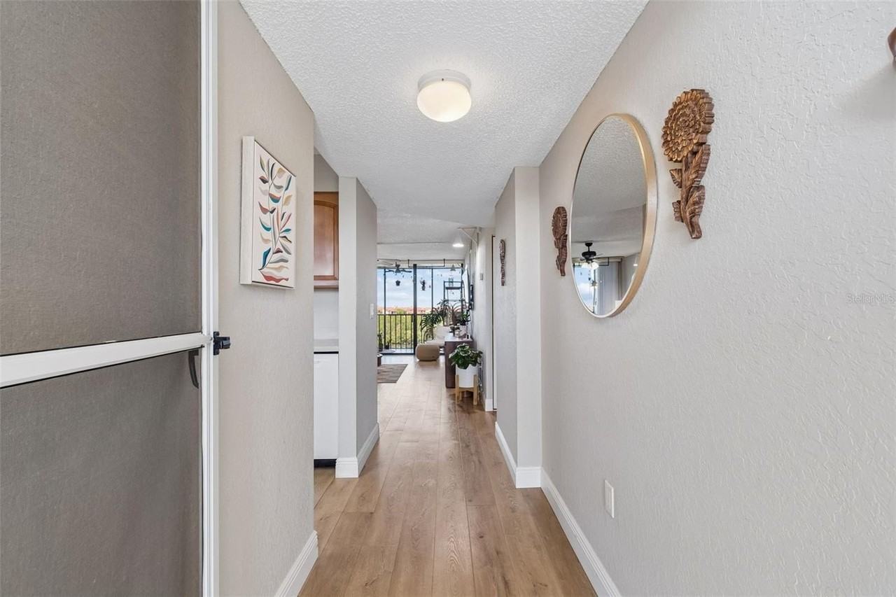 900 Cove Cay Dr #5F - Photo 7 of 50