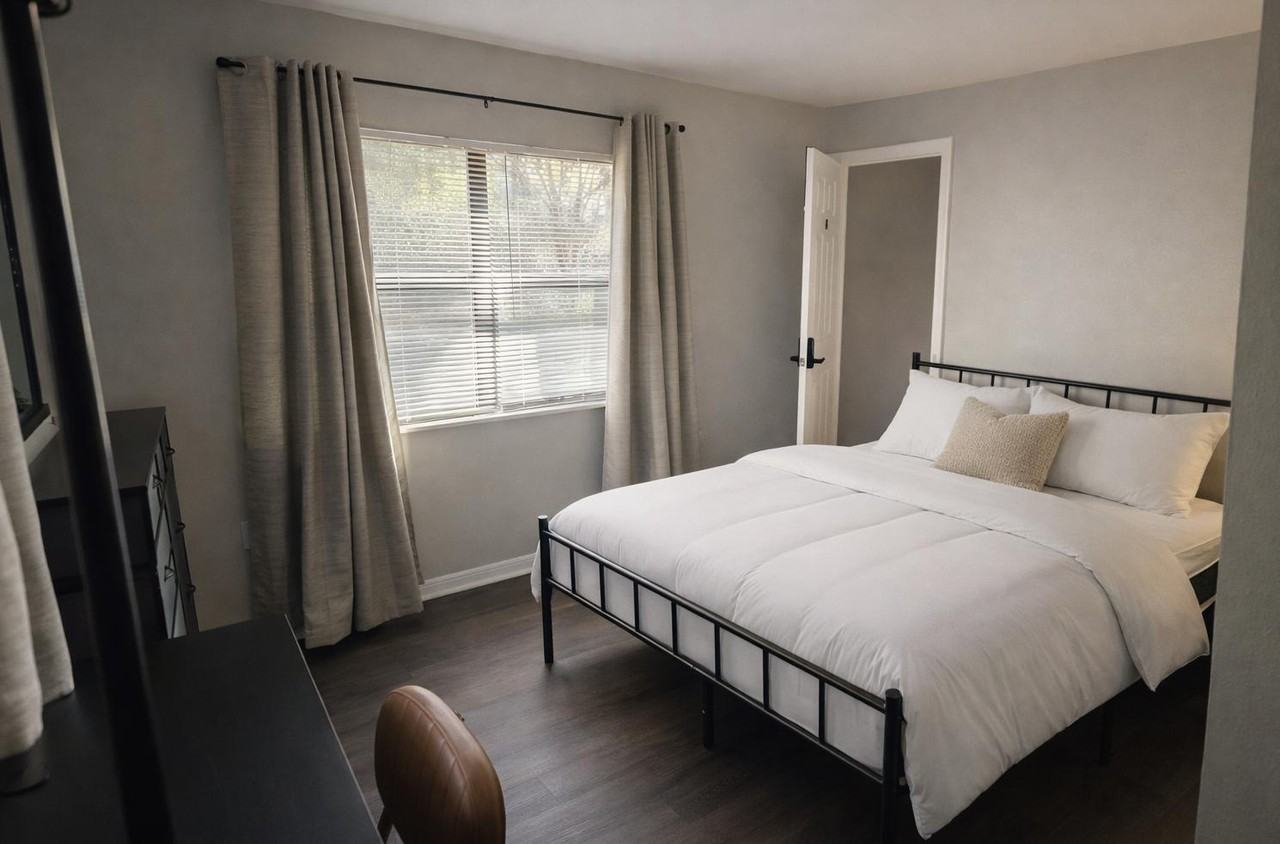 Se 12th Ave - Photo 7 of 18