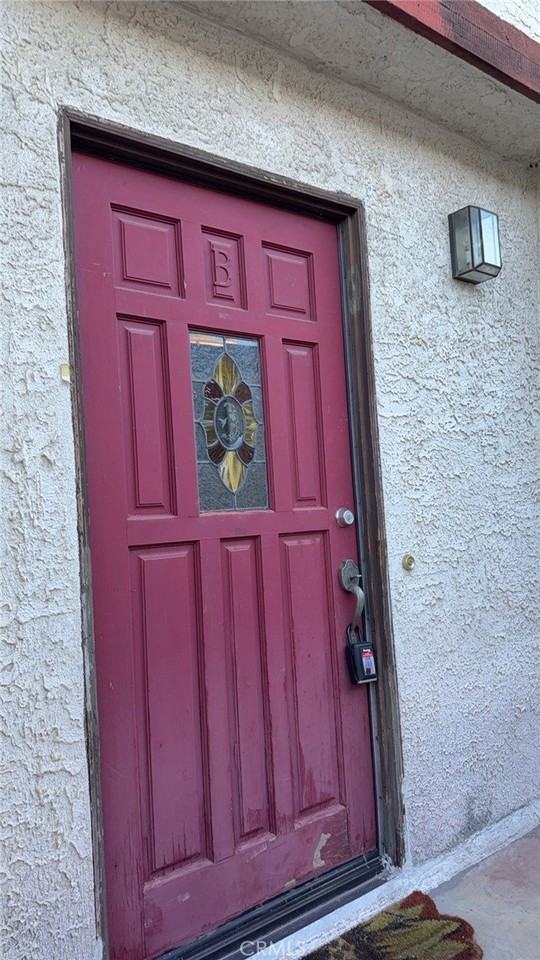 1290 Elm Ave - Photo 2 of 2