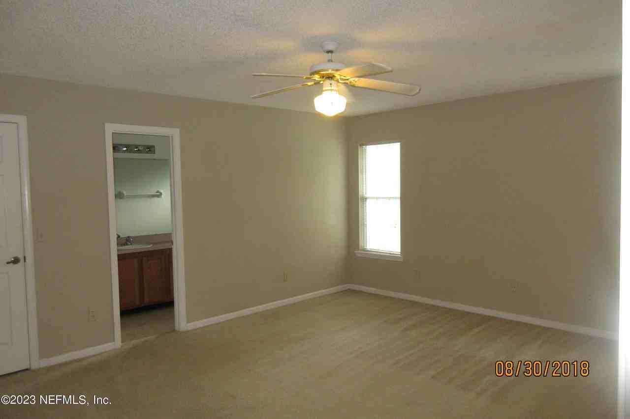 12546 Long Lake Ct - Photo 7 of 15