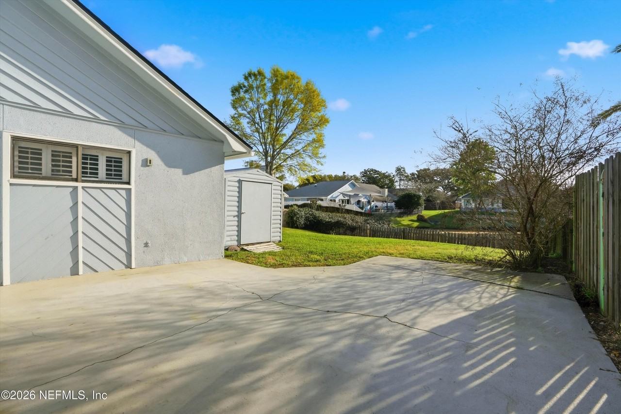 212 Pheasant Run - Photo 6 of 25
