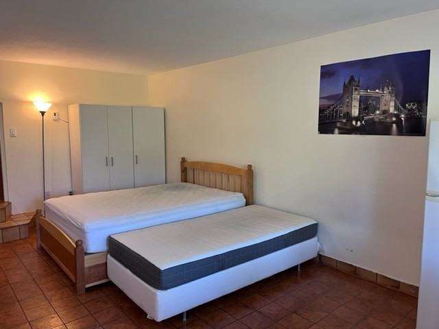 Hastings St & Springer Ave #1 room - Photo 4 of 17