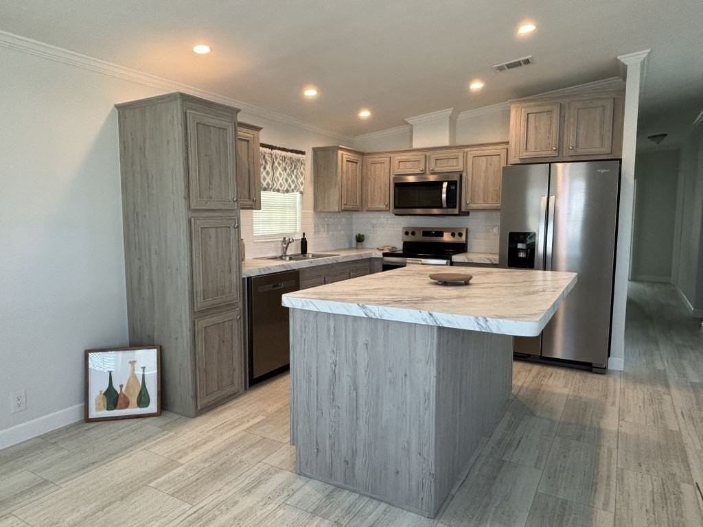 2 Coach And Four Ct #0415 - Photo 2 of 20