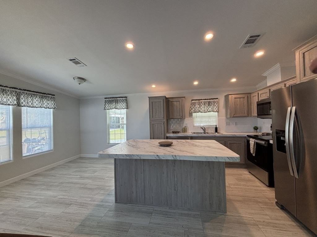 2 Coach And Four Ct #0415 - Photo 3 of 20