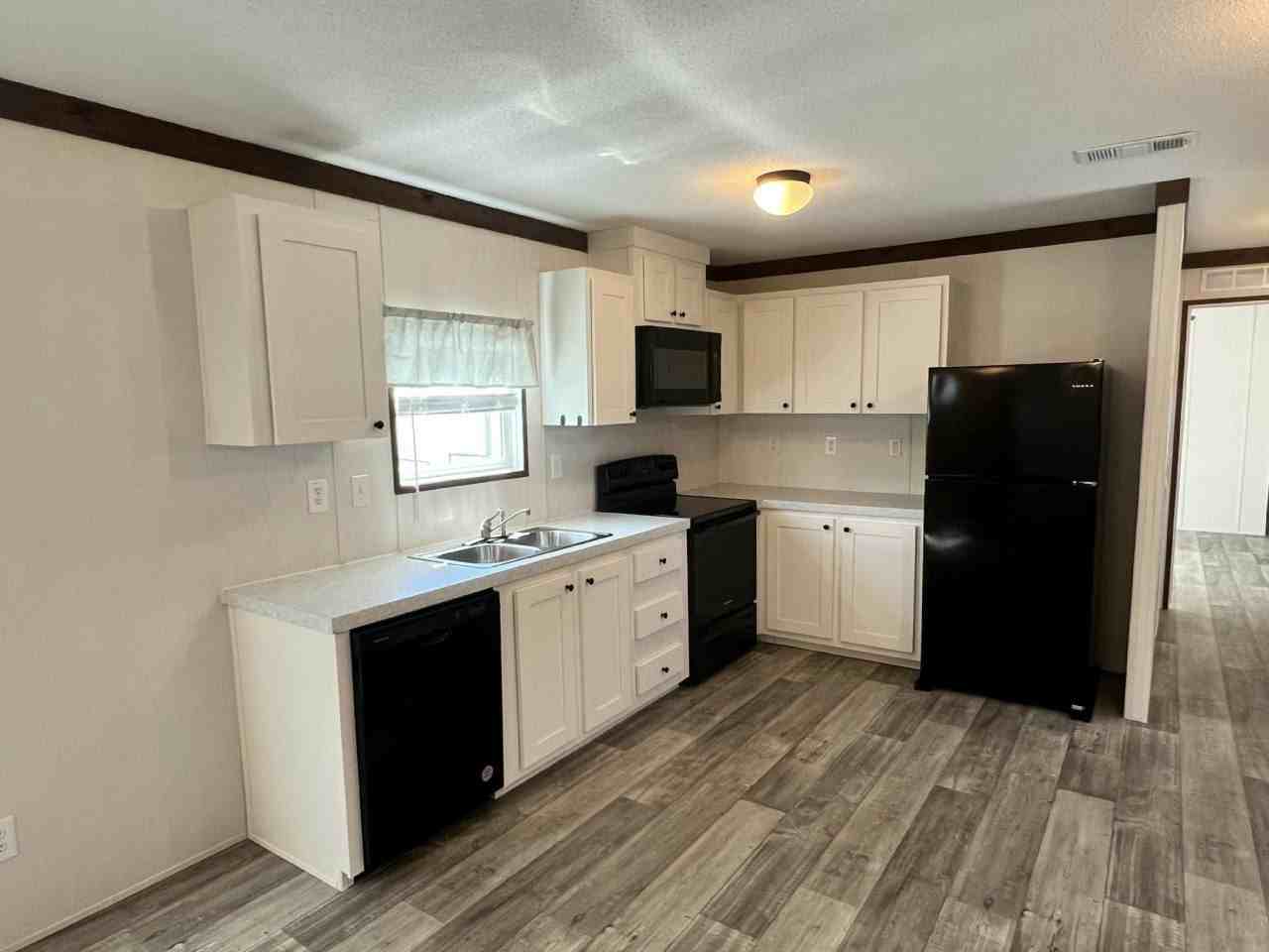 31 Park Place Est #31 - Photo 4 of 17