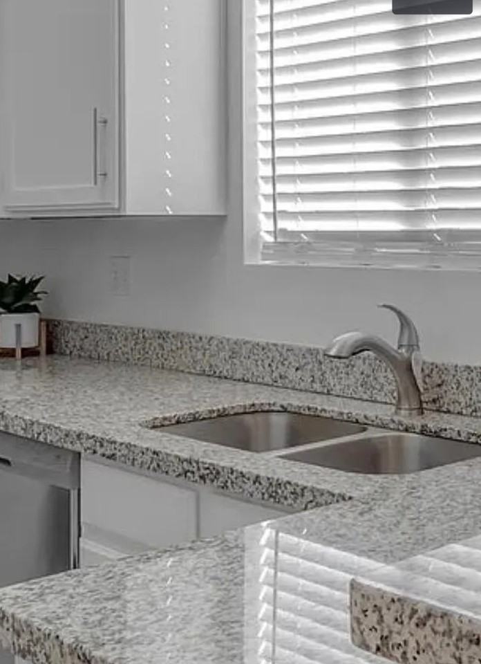 2969 N Oregon St - Photo 2 of 7