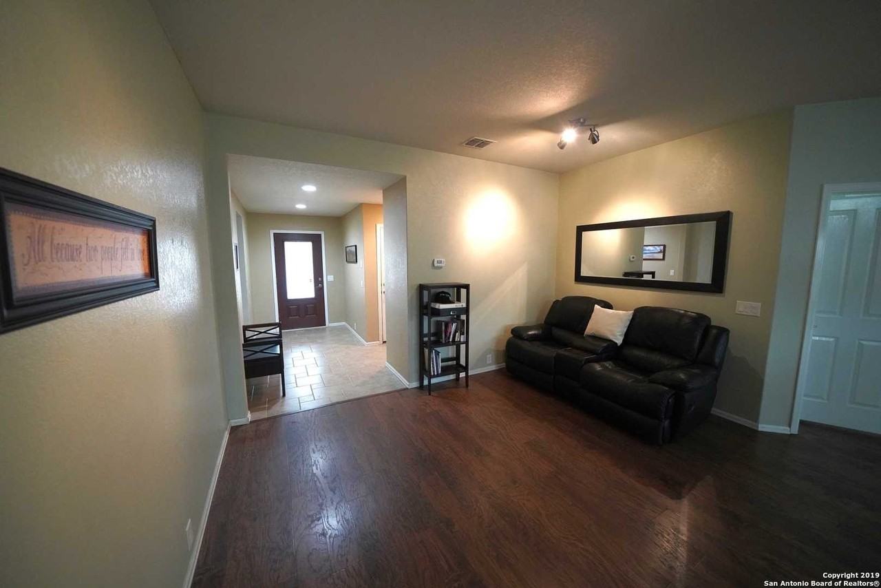 1369 Wagon Wheel - Photo 6 of 25