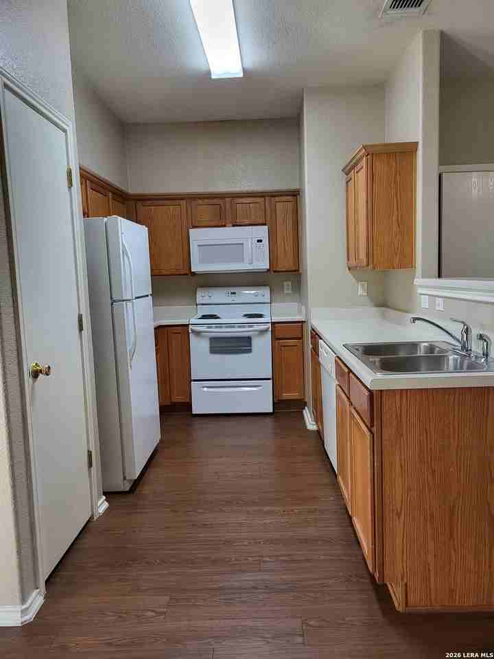 4163 St Charles Bay - Photo 3 of 7