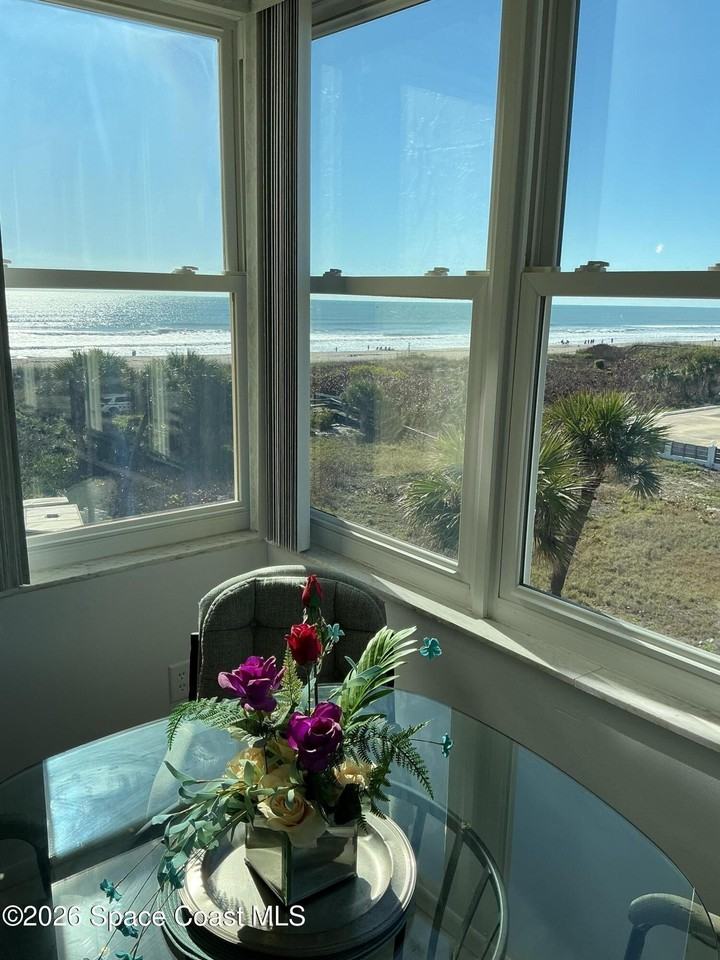 4700 Ocean Beach Blvd Apt 410 #410 - Photo 2 of 48