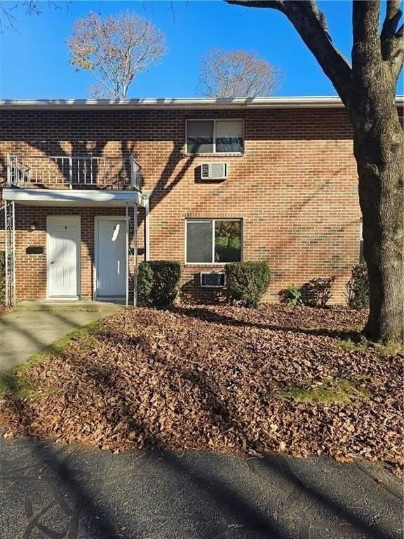 20 W Warwick Ave Apt 3 - Photo 2 of 9