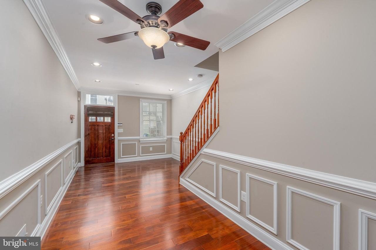 316 Albemarle St - Photo 4 of 41