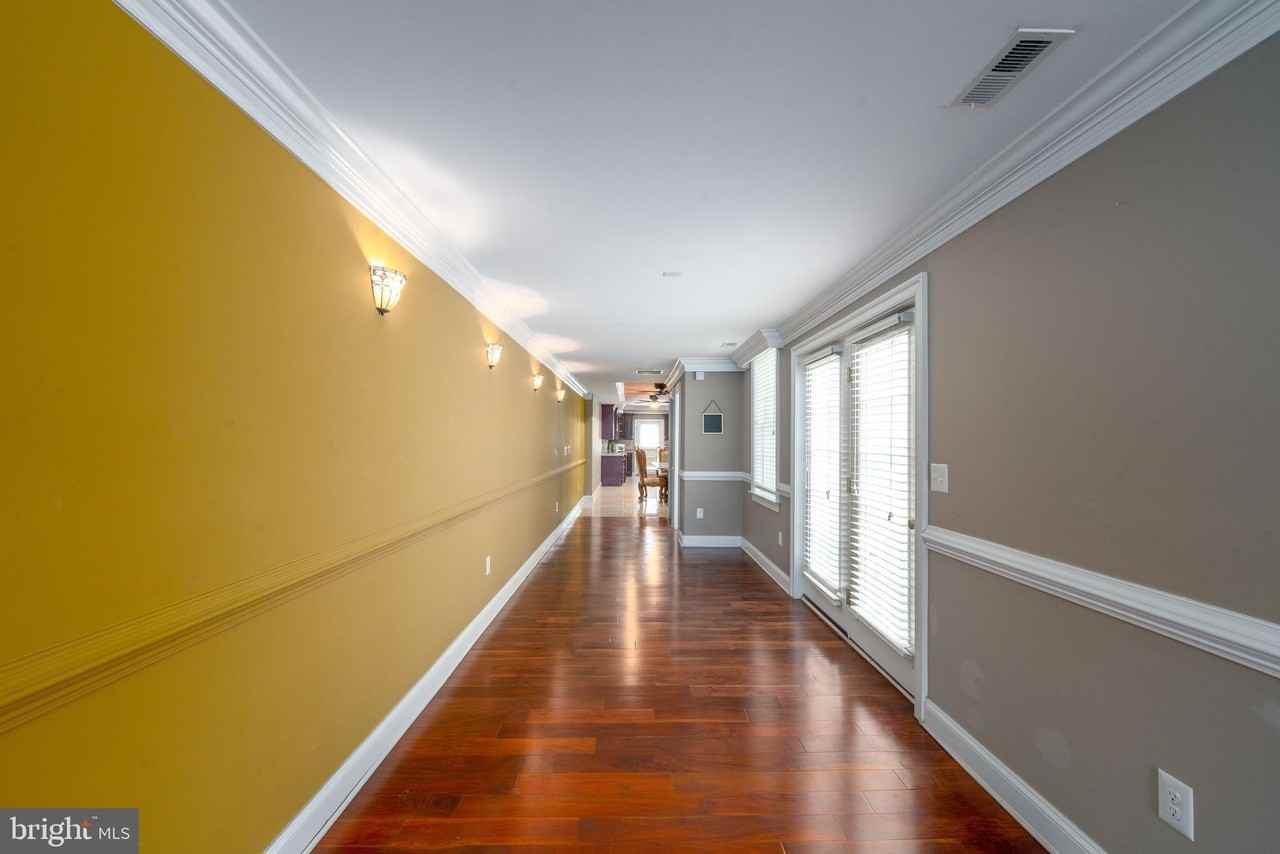 316 Albemarle St - Photo 7 of 41