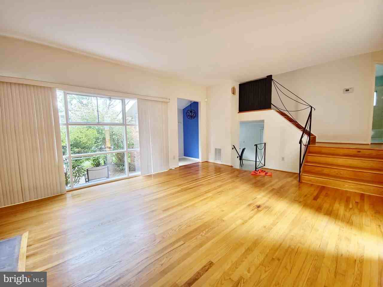 8 Gruenther Ct - Photo 5 of 25