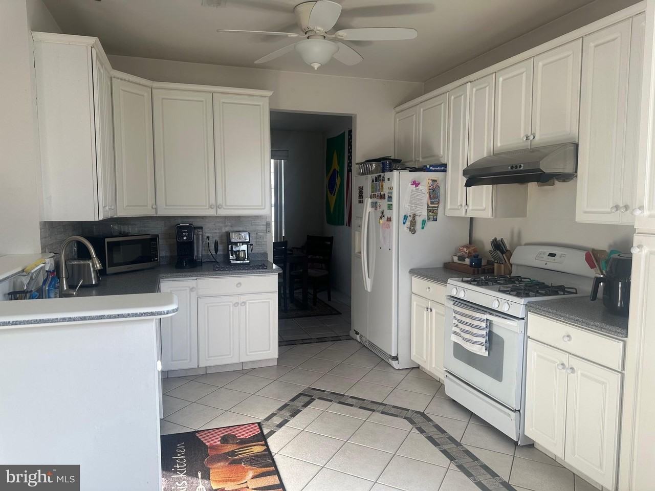 19 Eldridge Dr - Photo 6 of 14