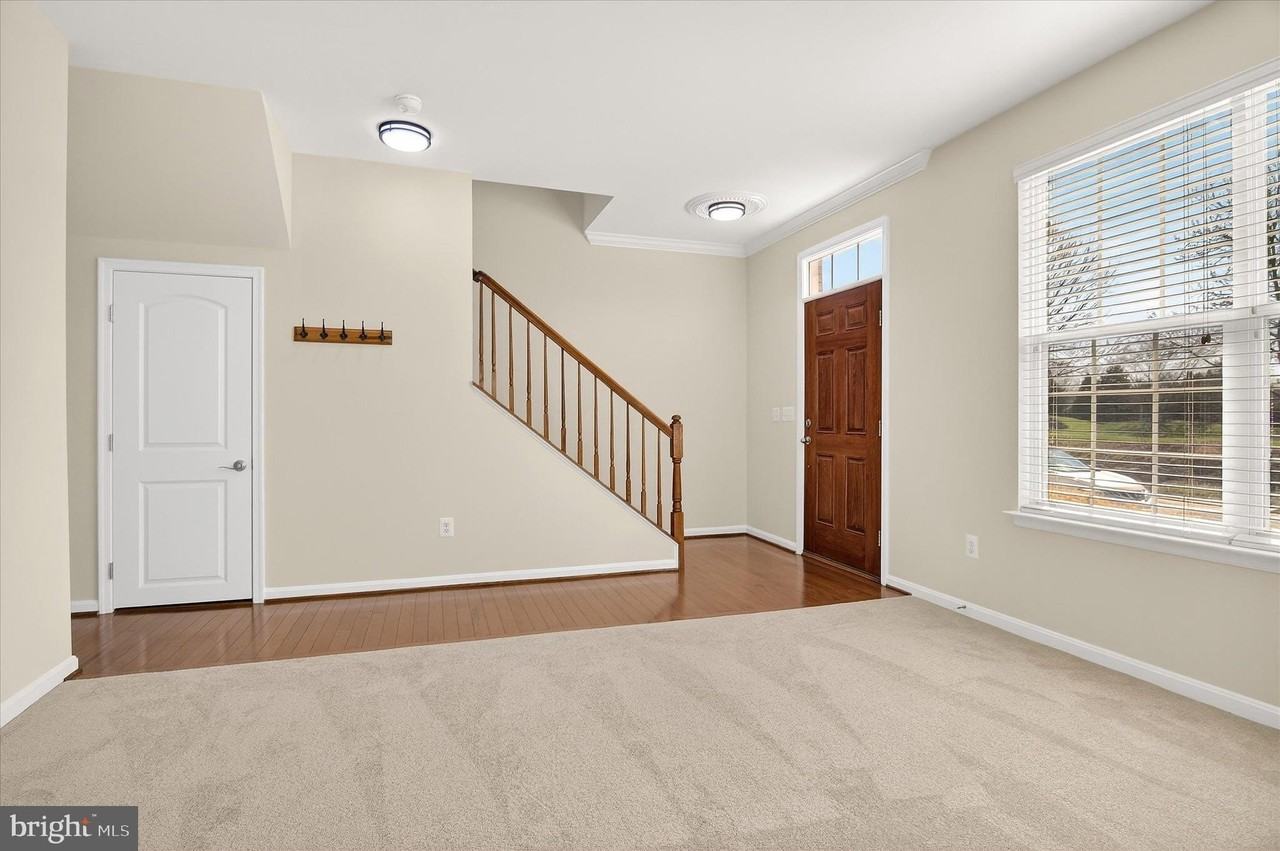 22730 Parkland Farms Ter - Photo 5 of 34