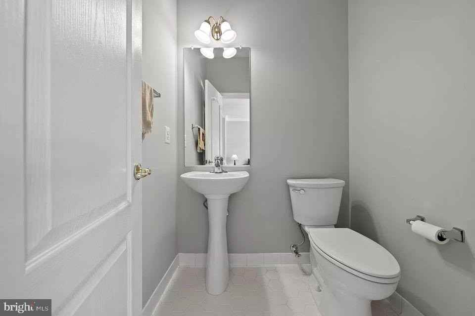 15330 Bronco Way - Photo 5 of 35