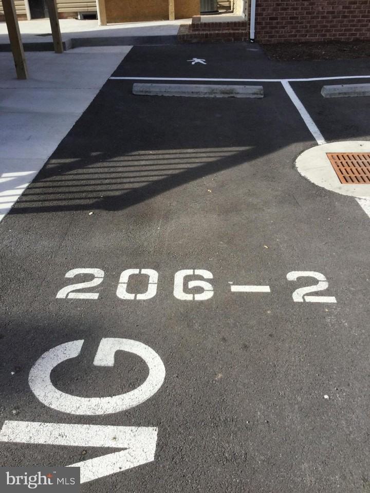 206 W King St Apt 2 - Photo 7 of 7