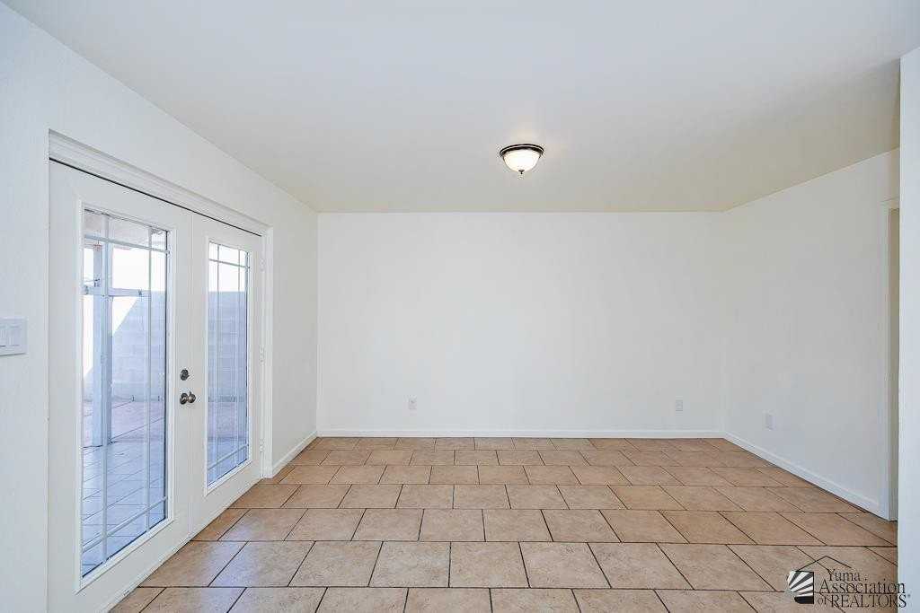 1792 W 29th Dr - Photo 5 of 20