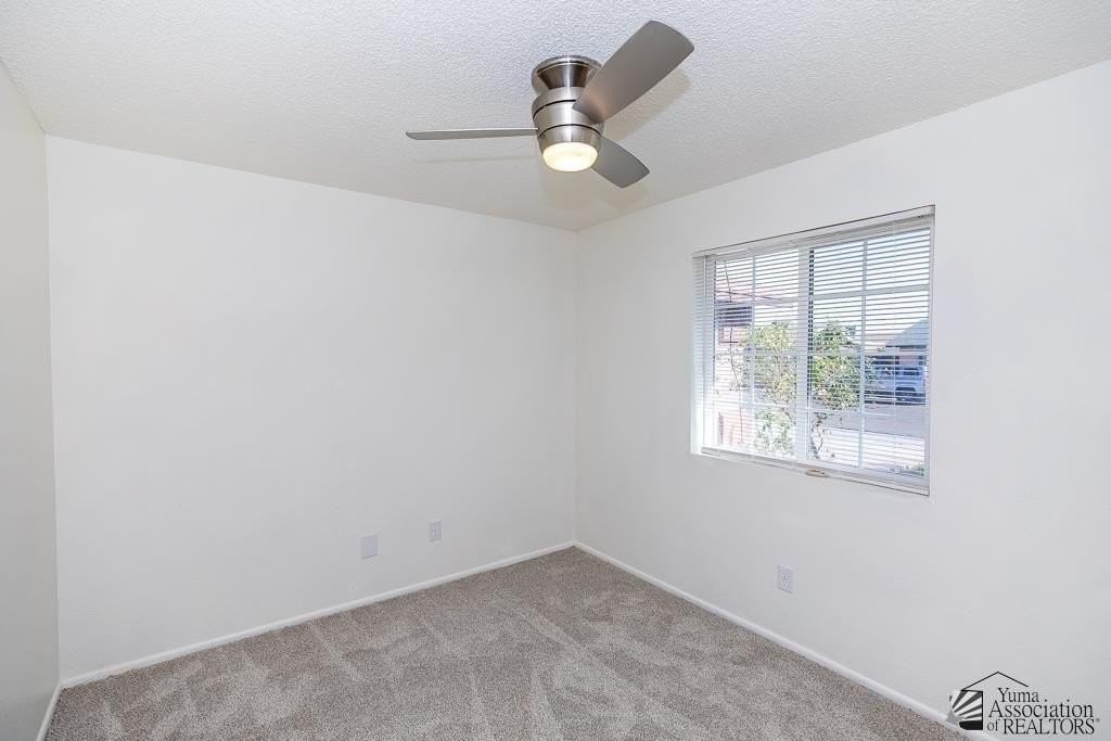 1792 W 29th Dr - Photo 7 of 20