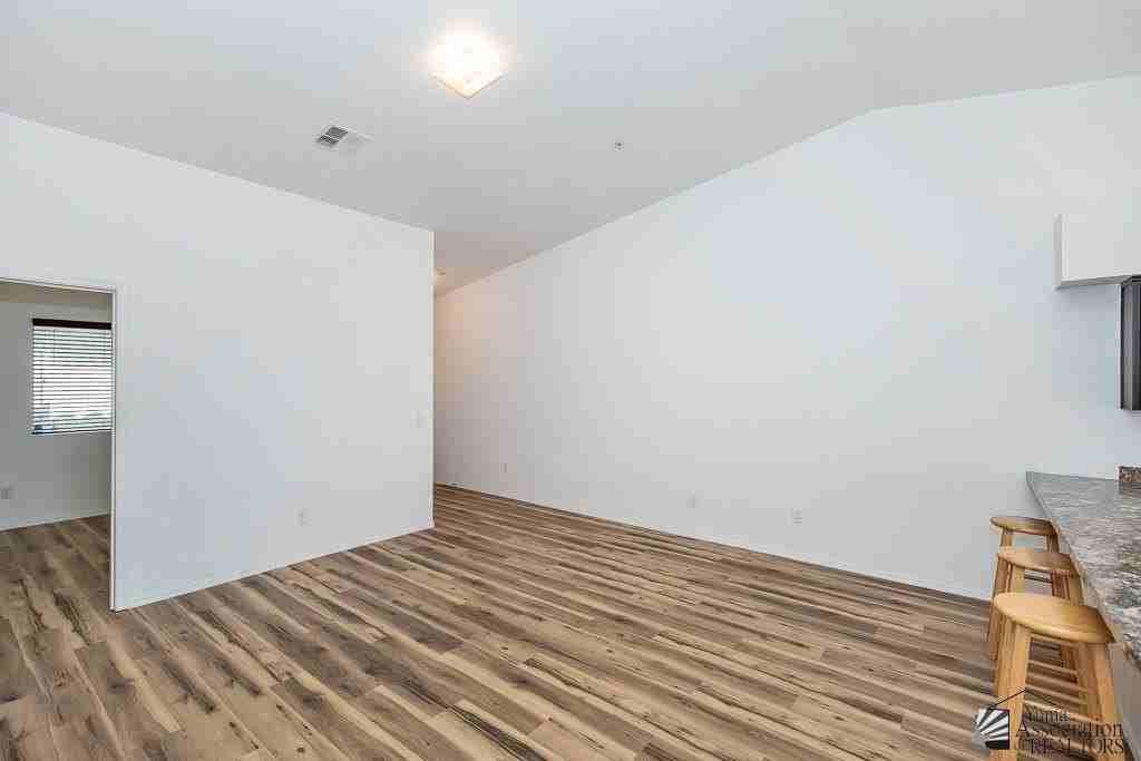 7409 E 39th Pl - Photo 6 of 24