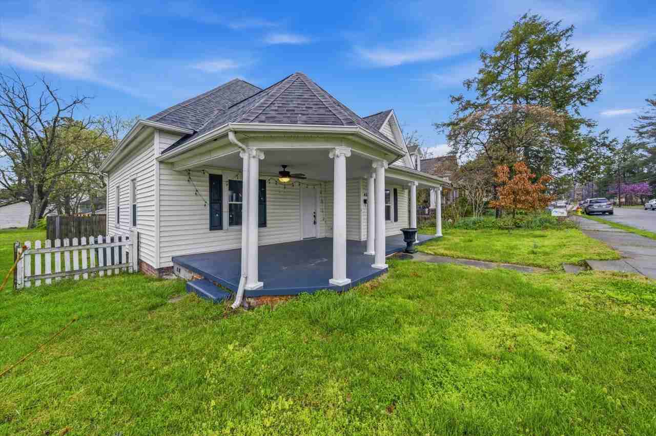 401 E Oak Hill Ave #1 - Photo 2 of 23