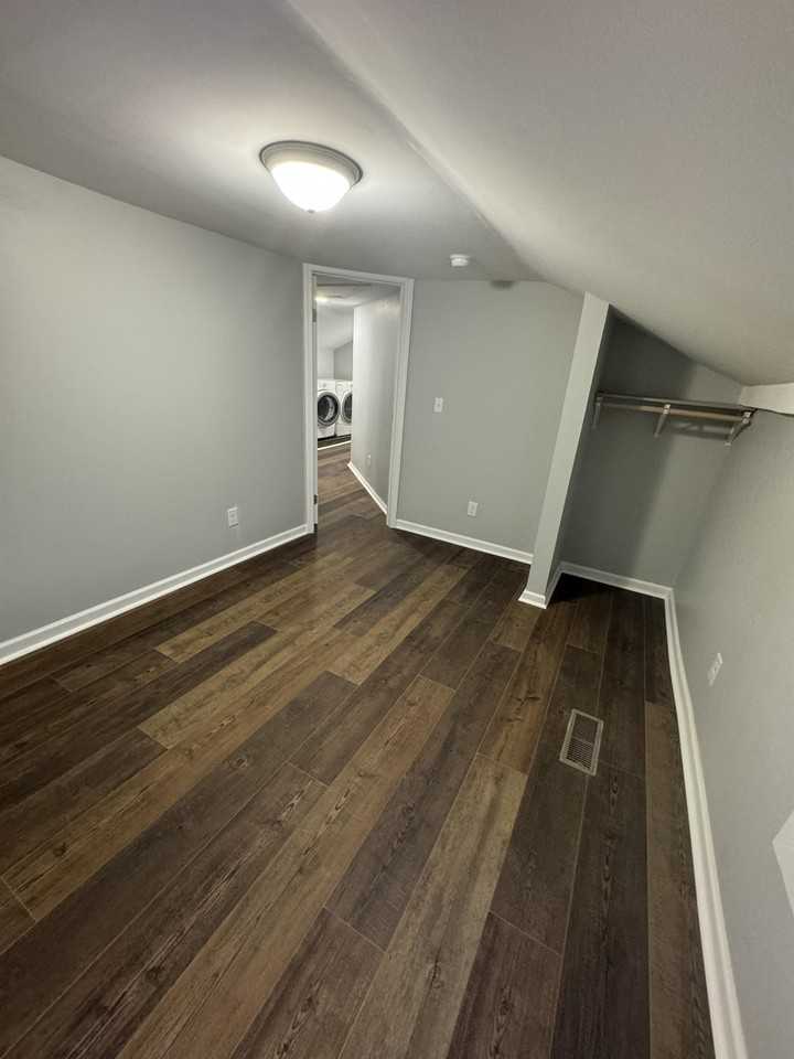 88 Clinton Ave #1 - Photo 6 of 11