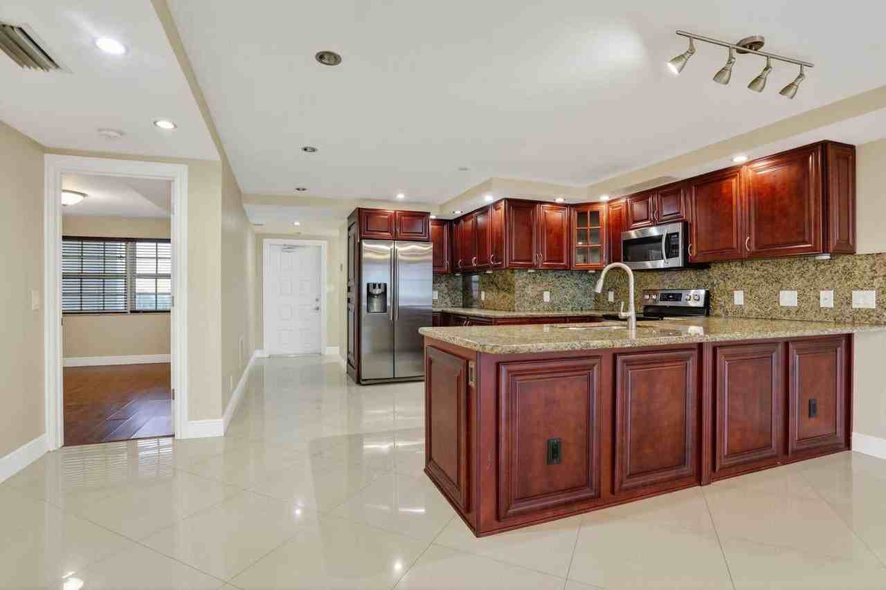 Oaks Way - Photo 4 of 14