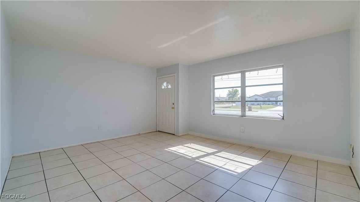 107 Sw 16th Ter ##C - Photo 5 of 22