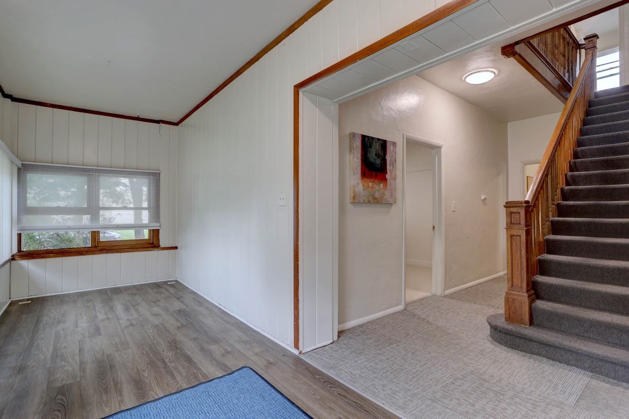 922 14th St #4 - Photo 3 of 17