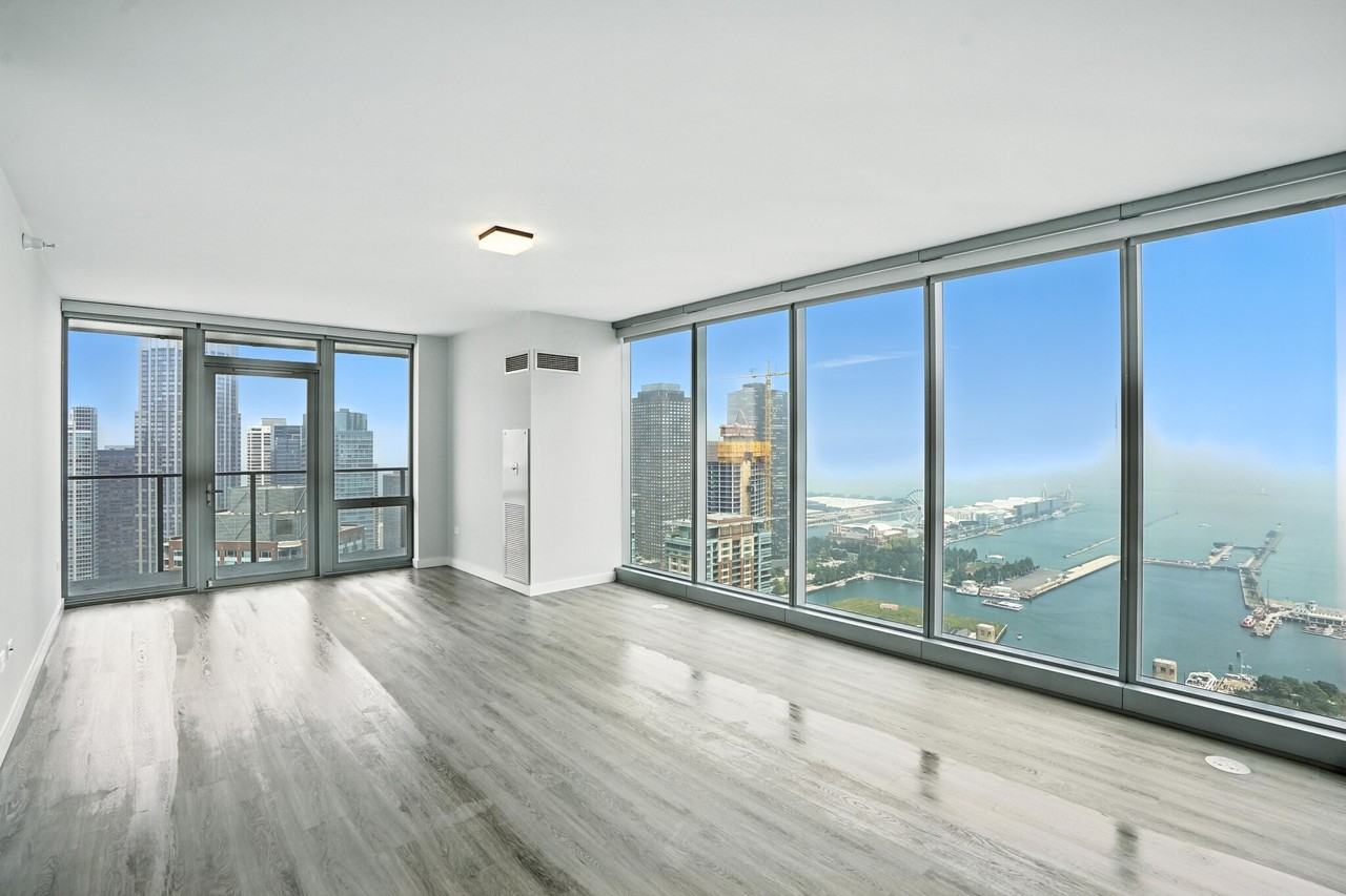 345 E Wacker Dr #3-2 - Photo 2 of 23