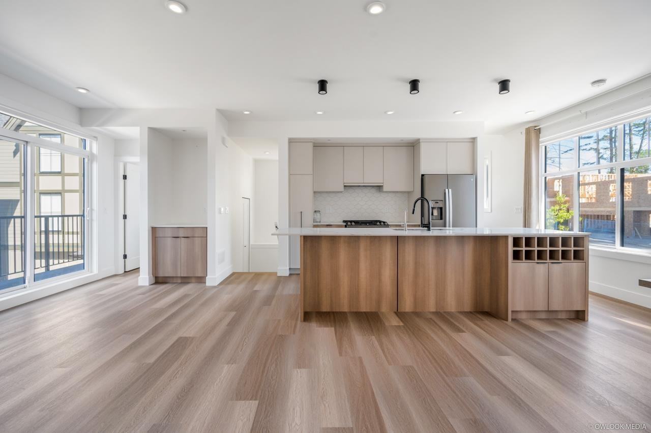 2350 165 Street #101 - Photo 7 of 26