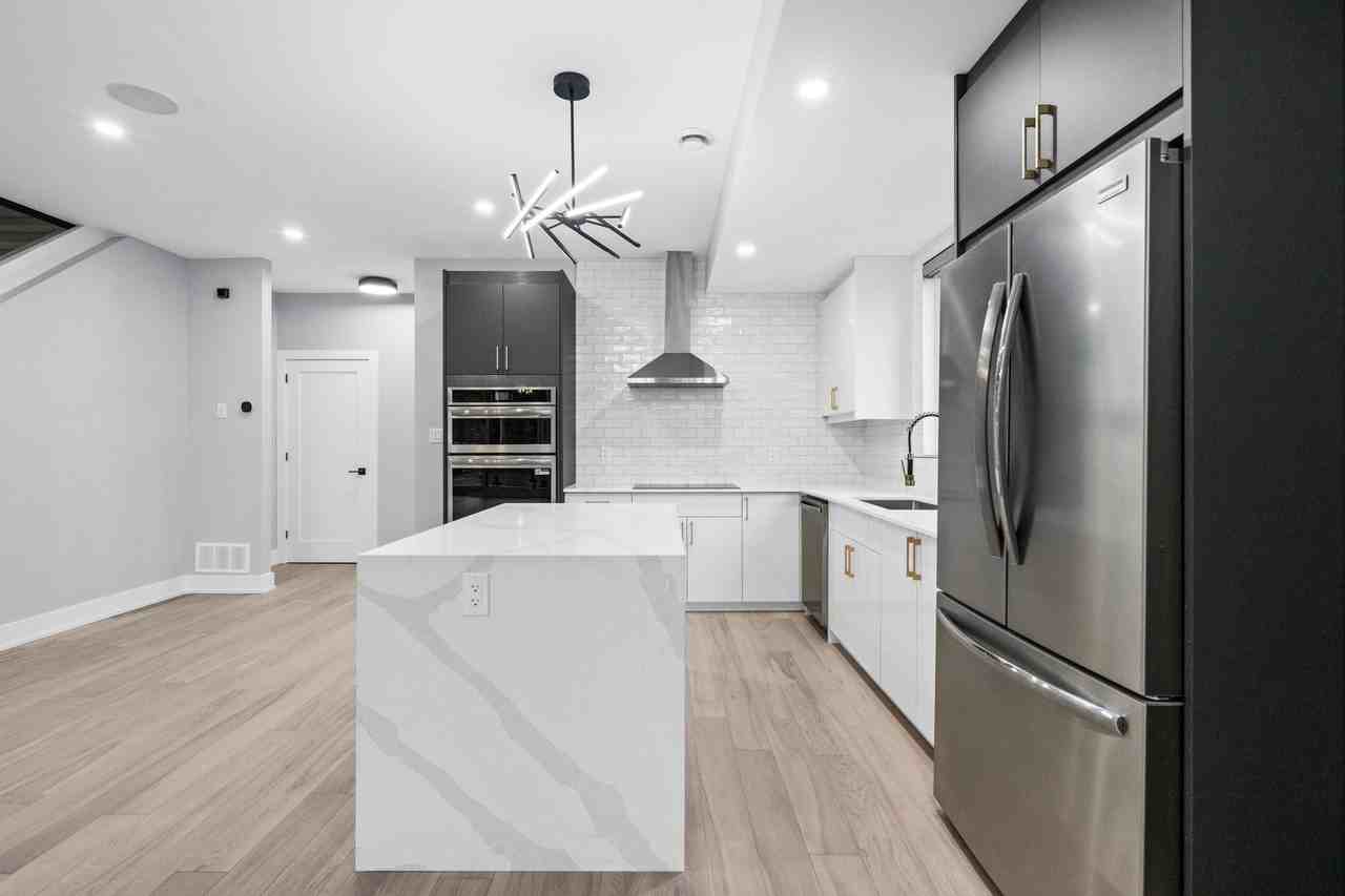 886 Byron Avenue #A - Photo 5 of 39