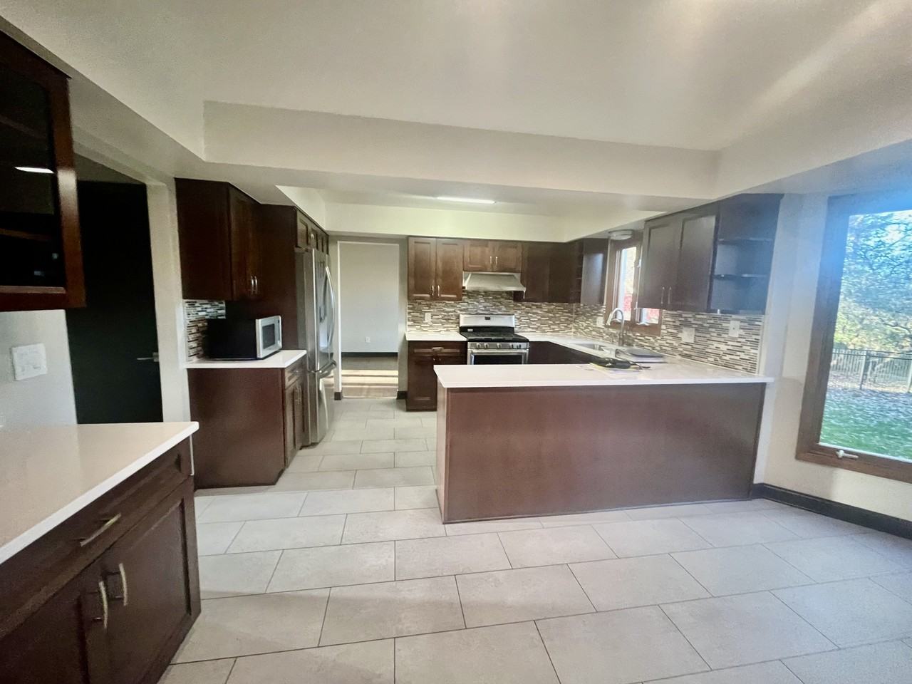 5160 Orchard Crest Dr #1 - Photo 6 of 19