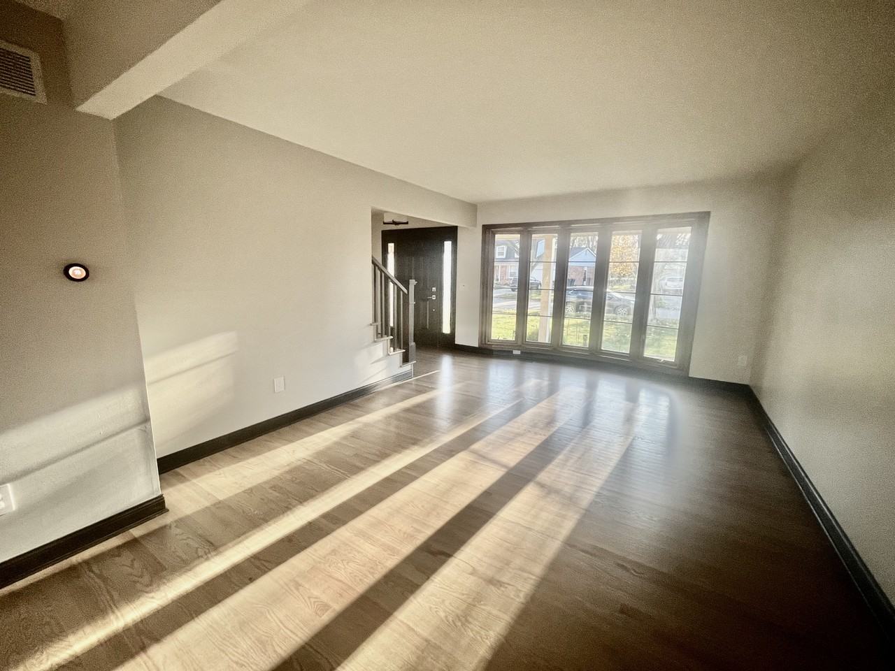 5160 Orchard Crest Dr #1 - Photo 7 of 19