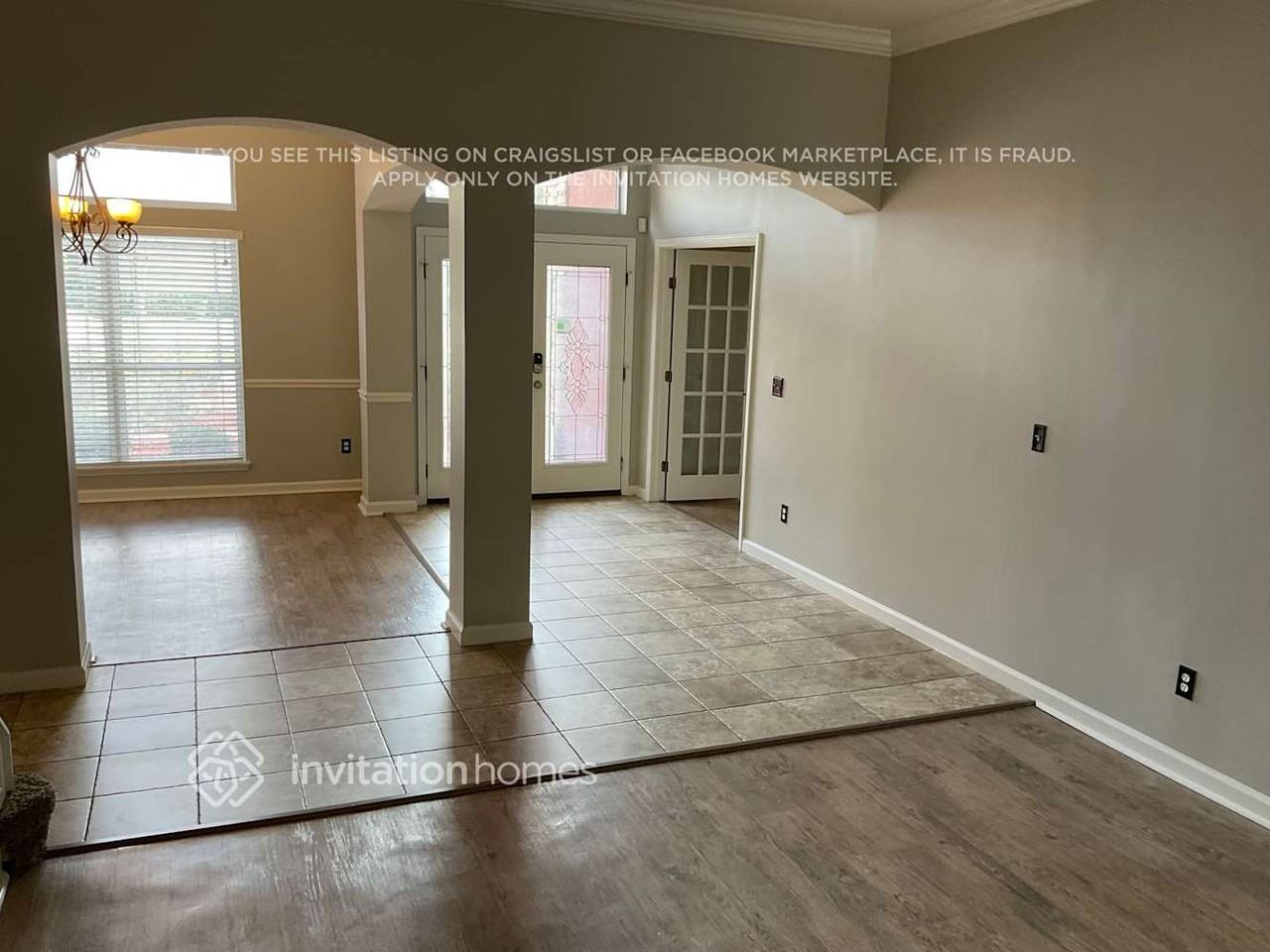 1260 Harbour Town Dr - Photo 5 of 35