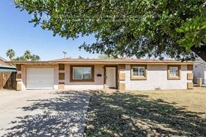 featured image of 3220 E Monte Vista Rd