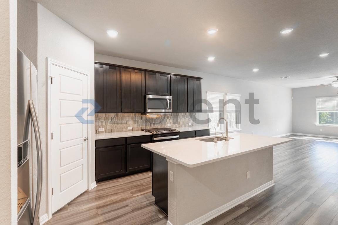 205 Ethan Run - Photo 2 of 26