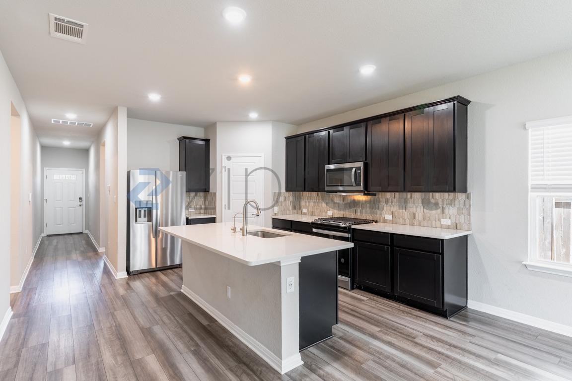 205 Ethan Run - Photo 5 of 26