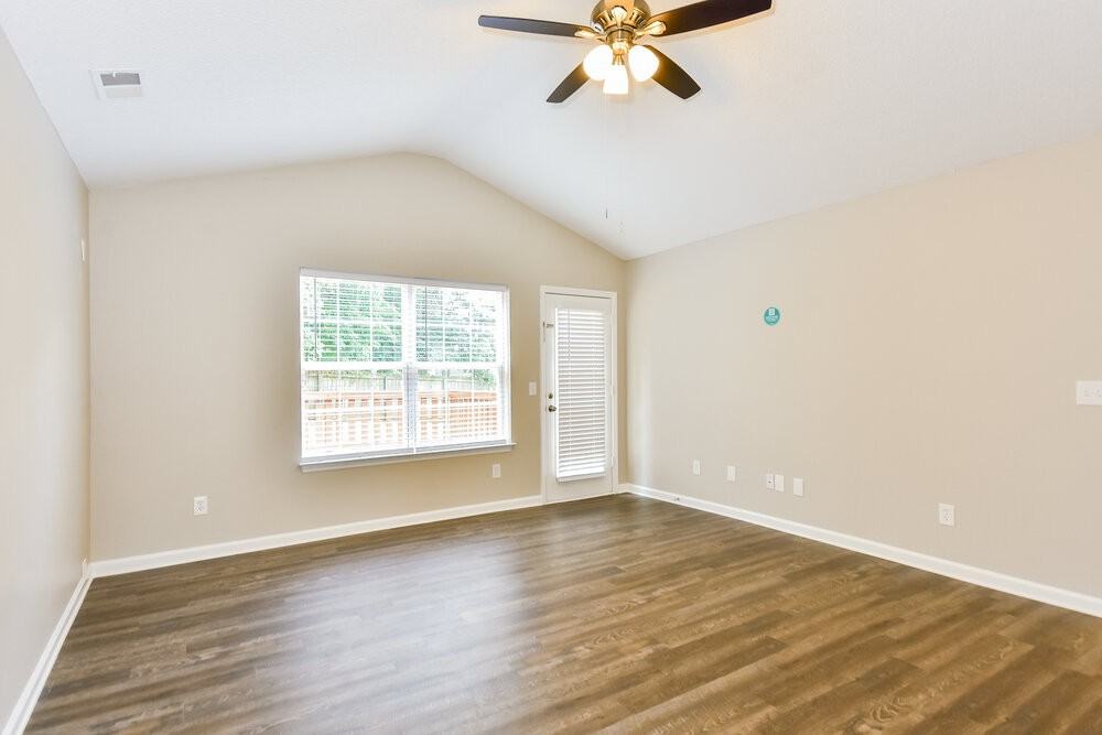 712 Alisa Cv - Photo 3 of 16