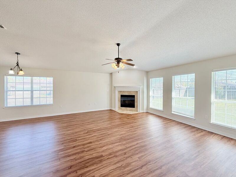 5851 Chi Chi Cir - Photo 2 of 18