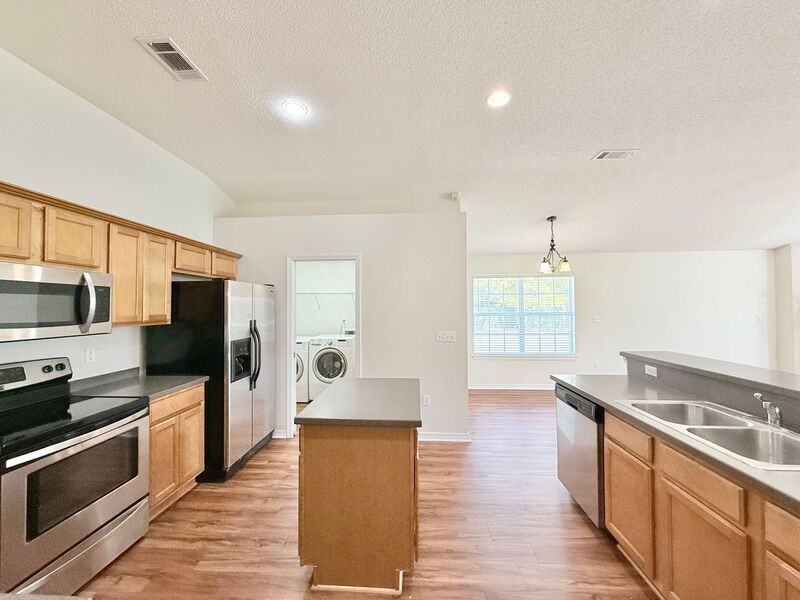 5851 Chi Chi Cir - Photo 4 of 18