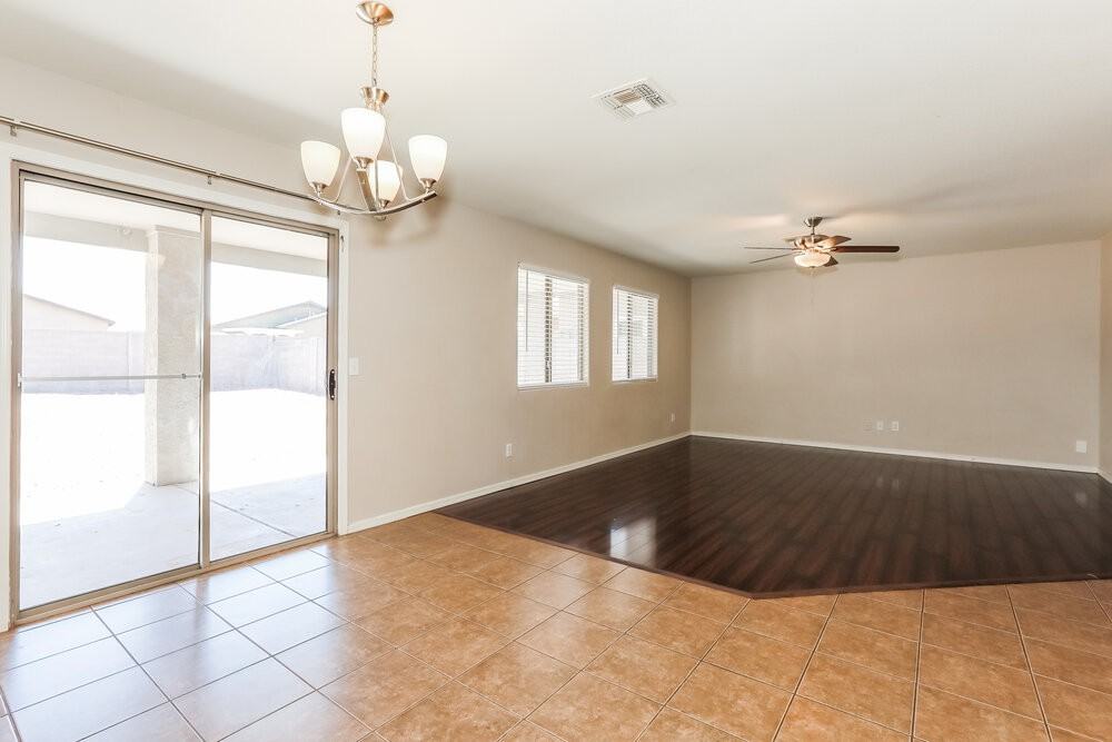 1935 E Renegade Trl - Photo 6 of 17