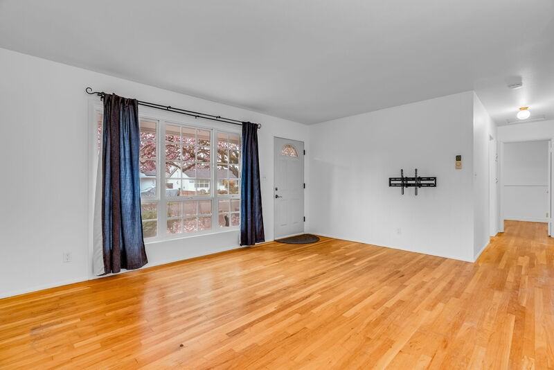 12620 Sw 12th St - Photo 4 of 29