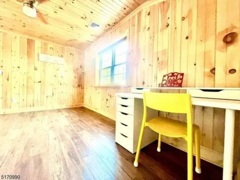 487 Walker Ave #2 - Photo 2 of 6