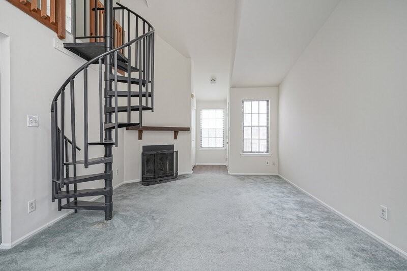 4526 Concord Pl - Photo 7 of 25