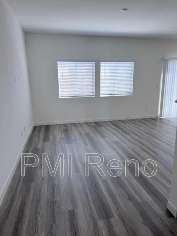 7524 Editor Dr - Photo 2 of 18