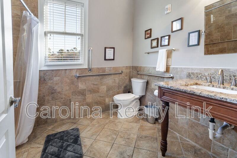 Thompson Ave #1 - Photo 3 of 13