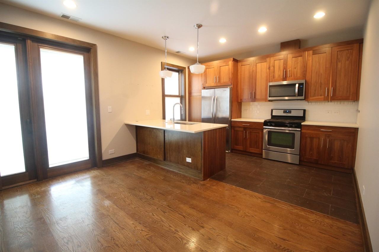 3440 North Southport Avenue - Photo 2 of 36