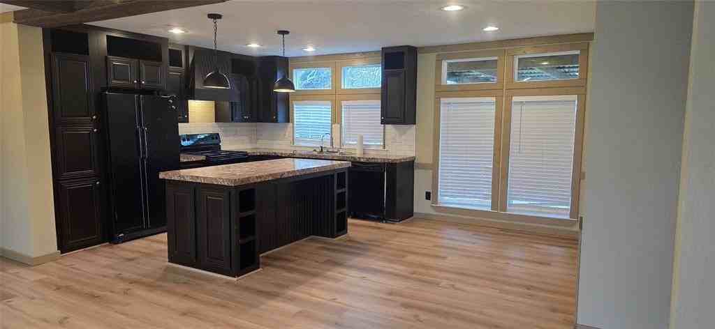 2234 County Road 564 - Photo 2 of 18