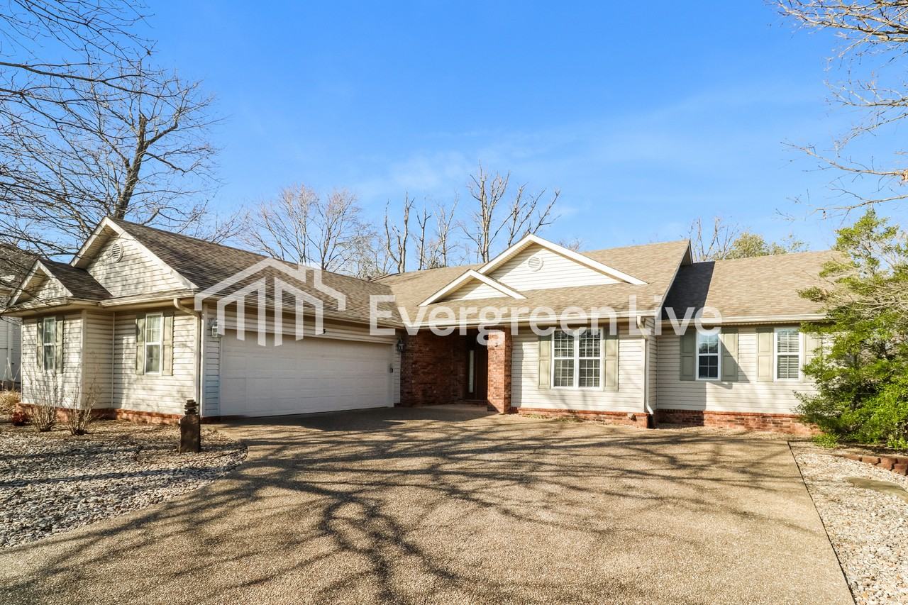 3 Aylesford Ln - Photo 2 of 15